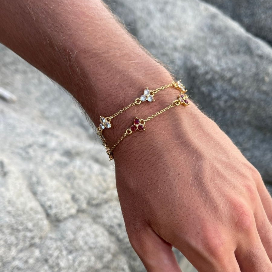 VORO® Pulsera Trébol Rojo · Oro 18K